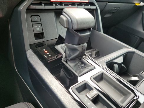 New 2026 Toyota Tundra SR AWD/4WD image 28