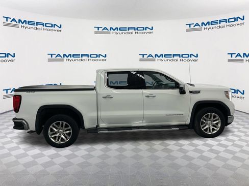 Used 2022 GMC Sierra 1500 SLT w/ SLT Premium Package AWD/4WD image 4