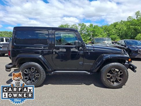 Used 2018 Jeep Wrangler Sahara AWD/4WD image 7