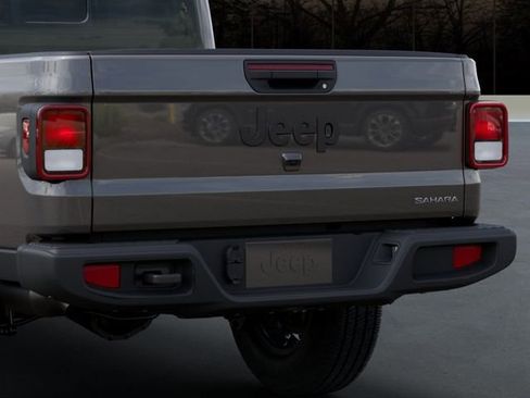 New 2026 Jeep Gladiator Sport AWD/4WD image 13