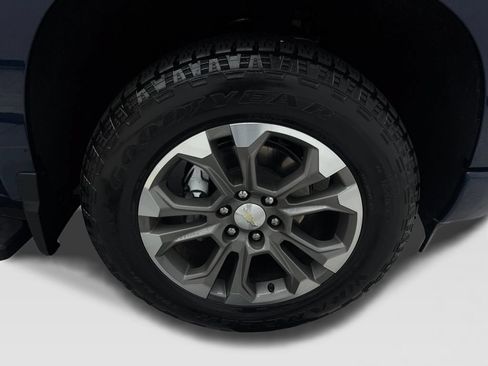 Used 2023 Chevrolet Silverado 1500 High Country w/ Technology Package AWD/4WD image 83