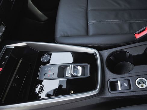 Used 2023 Audi A3 2.0T Premium w/ Convenience Package image 32