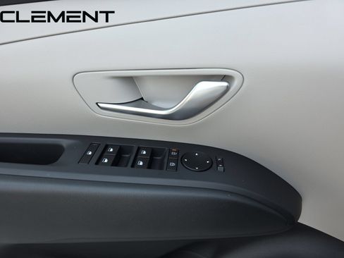 Certified 2025 Hyundai Tucson SEL AWD/4WD image 27