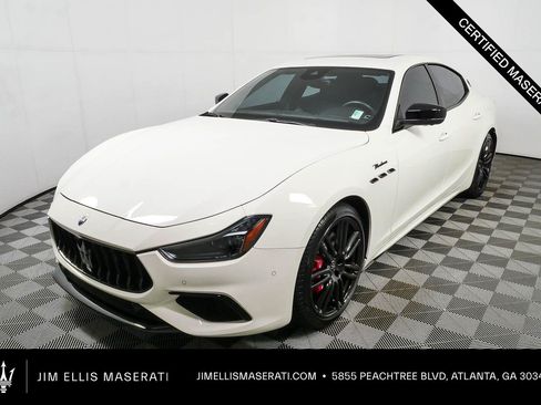 Used 2023 Maserati Ghibli Modena RWD image 1