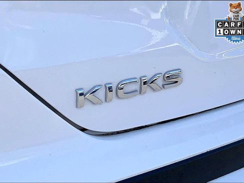 Used 2024 Nissan Kicks S image 8