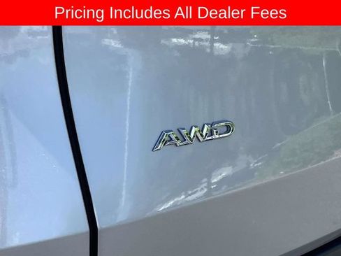 Used 2024 Toyota Grand Highlander AWD image 11