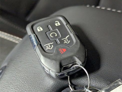 Used 2020 GMC Yukon SLT w/ Premium Edition image 27