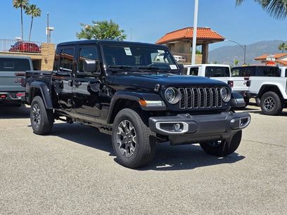 New 2026 Jeep Gladiator Sport