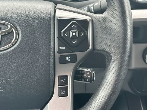 Used 2019 Toyota Tacoma SR5 AWD/4WD image 21