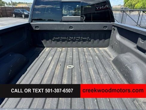 Used 2016 GMC Sierra 2500 Denali w/ Duramax Plus Package AWD/4WD image 17