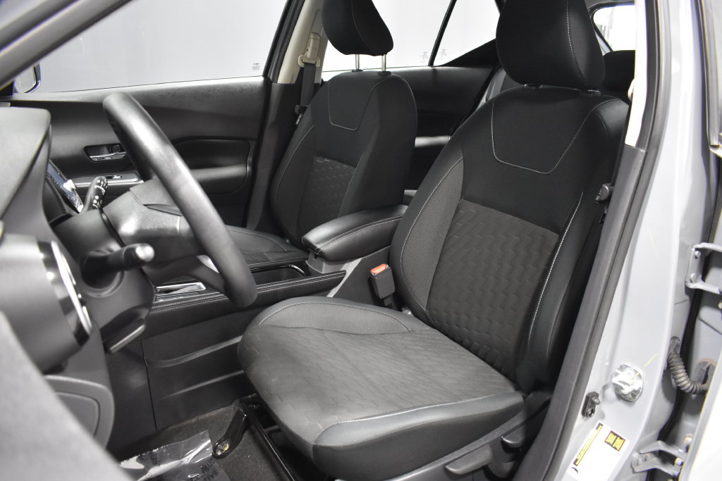Certified 2023 Nissan Kicks SV FWD image 5