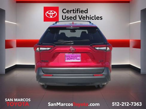 Used 2025 Toyota RAV4 XLE Premium image 6