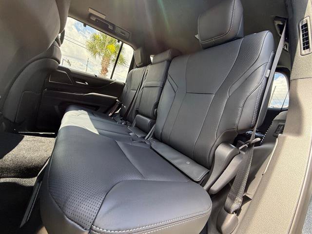 New 2026 Lexus LX 700h Luxury w/ Appearance Package AWD/4WD image 12