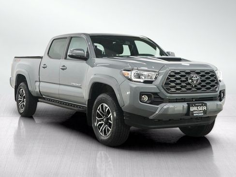 Used 2021 Toyota Tacoma TRD Sport AWD/4WD image 7