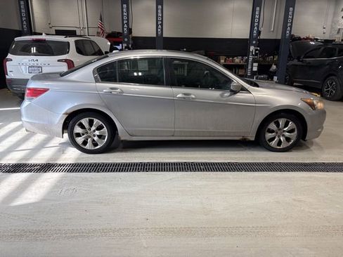Used 2008 Honda Accord EX-L image 4