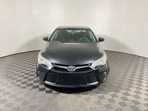 Used 2015 Toyota Camry XSE w/ Moonroof Package image 6