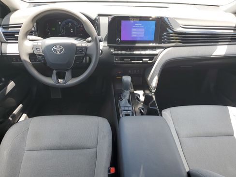 Used 2026 Toyota Camry LE w/ Convenience Package FWD image 14
