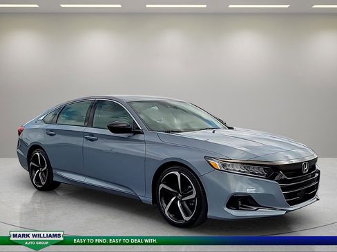 Used 2022 Honda Accord Sport image 1