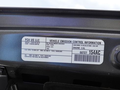 New 2026 Jeep Gladiator Sport AWD/4WD image 32