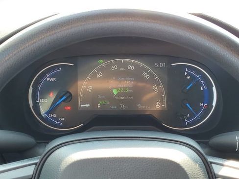 Used 2023 Toyota RAV4 LE AWD/4WD image 19