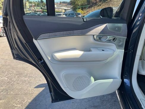 Used 2023 Volvo XC90 T8 Ultimate w/ Lounge Package AWD/4WD image 46