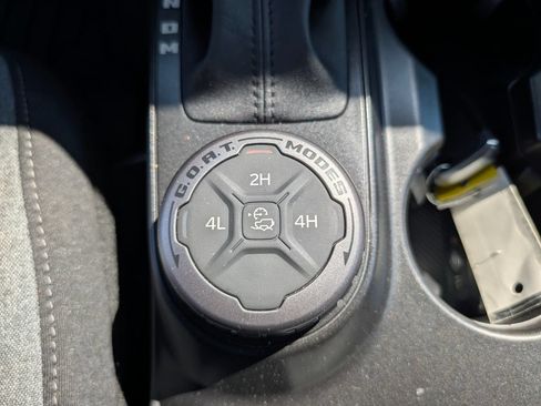 Used 2021 Ford Bronco Big Bend AWD/4WD image 10