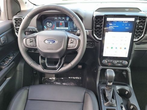 New 2025 Ford Ranger Lariat w/ FX4 Off-Road Package image 8