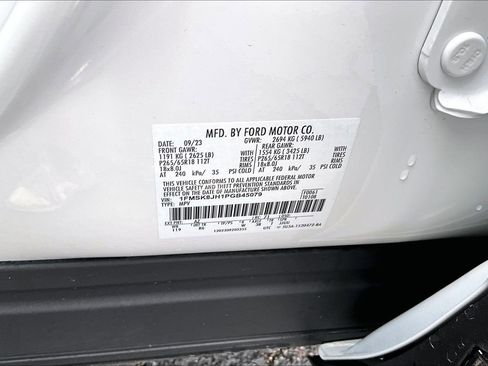 Used 2023 Ford Explorer Timberline w/ Timberline Technology Package AWD/4WD image 4
