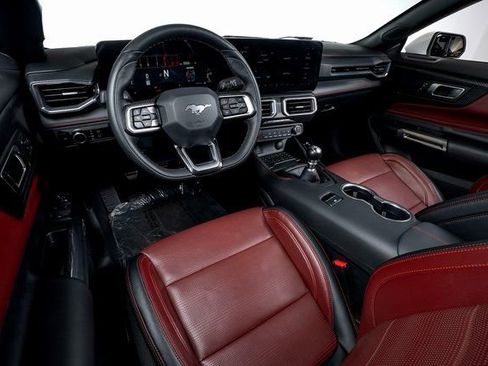 Used 2024 Ford Mustang GT Premium image 23