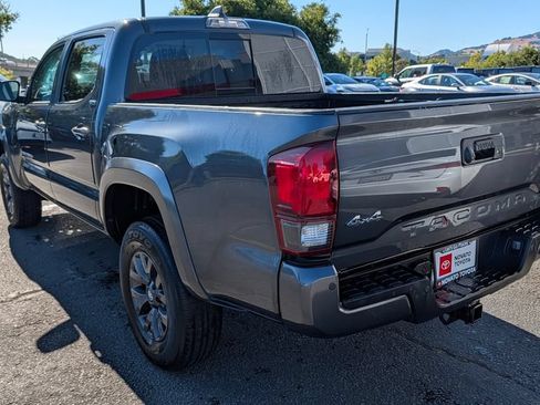Used 2023 Toyota Tacoma SR5 AWD/4WD image 8