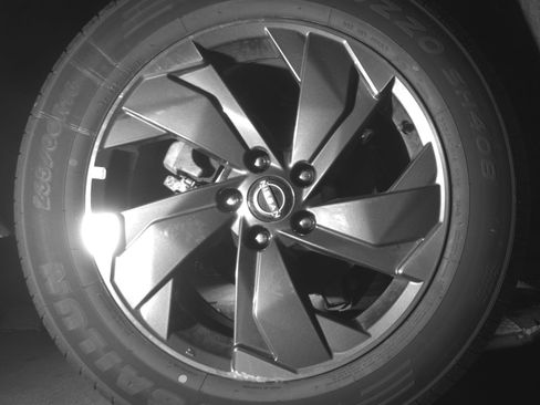 Used 2025 Nissan Rogue SV image 15