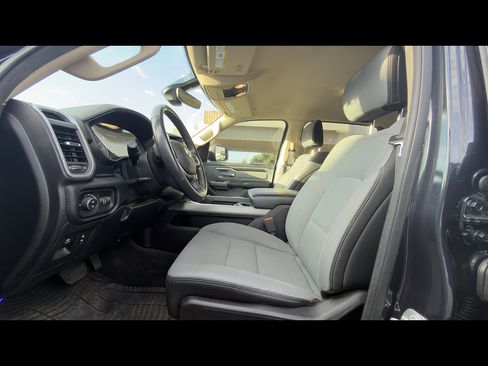 Used 2019 RAM 1500 Big Horn AWD/4WD image 6