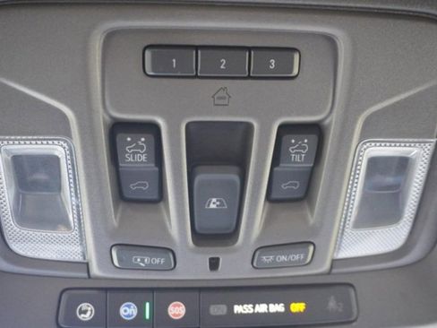 Used 2023 GMC Sierra 1500 SLT w/ SLT Premium Package image 25