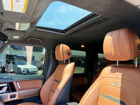 Used 2021 Mercedes-Benz G 63 AMG 4MATIC w/ G Manufaktur Interior Package image 21