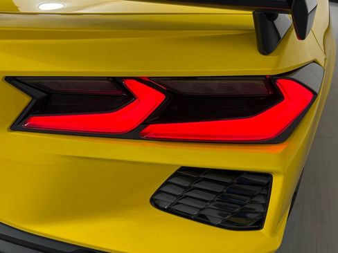 Used 2025 Chevrolet Corvette Stingray w/ Z51 Performance Package image 45