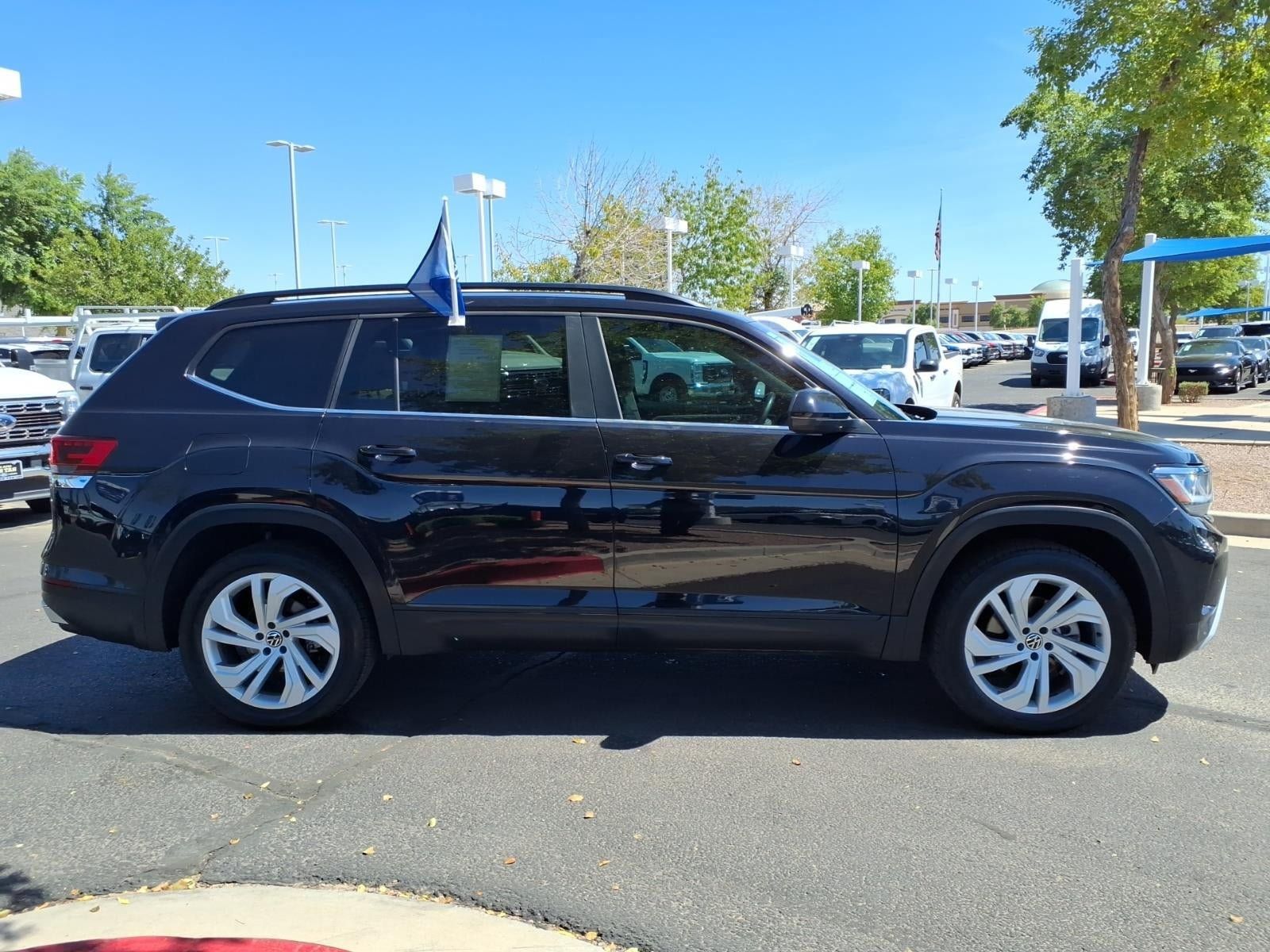 Used 2022 Volkswagen Atlas SE AWD/4WD image 3