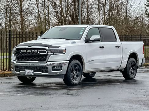 Used 2025 RAM 1500 Big Horn image 7