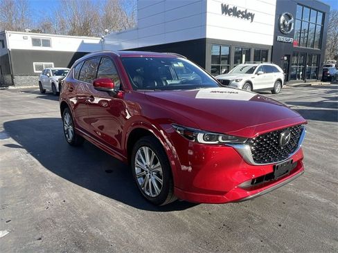 Used 2022 MAZDA CX-5 Signature image 2