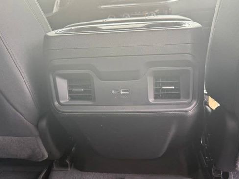 Used 2022 Chevrolet Silverado 1500 RST w/ Protection Package AWD/4WD image 18