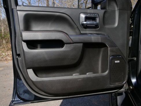 Used 2017 GMC Sierra 2500 SLT image 25