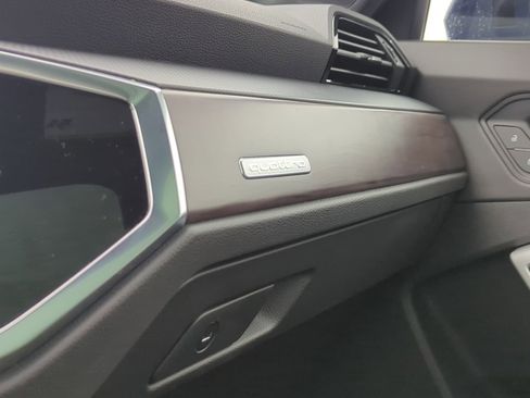 Used 2024 Audi Q3 2.0T Premium Plus w/ Premium Plus Package image 18