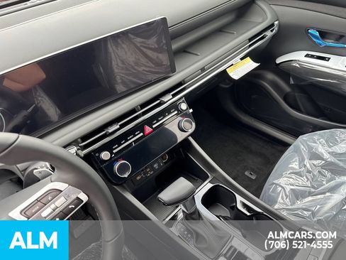 Used 2025 Hyundai Santa Cruz XRT AWD/4WD image 15