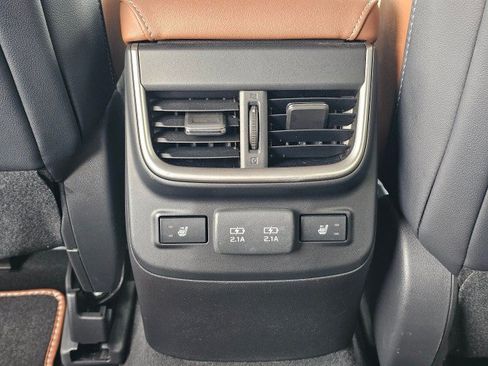 Used 2020 Subaru Outback Touring XT AWD/4WD image 23