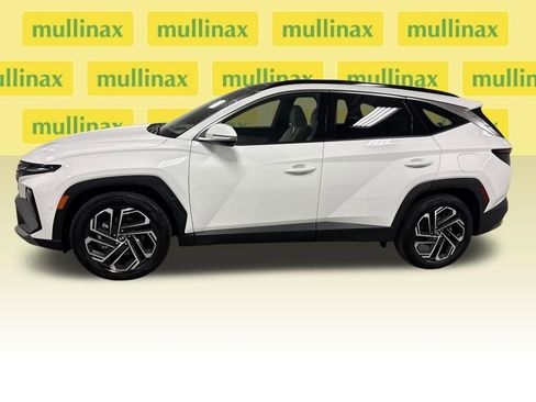 Used 2026 Hyundai Tucson Limited image 9