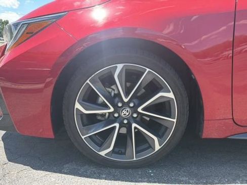 Used 2020 Toyota Corolla SE FWD image 9