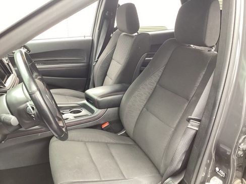 Used 2023 Dodge Durango GT image 10