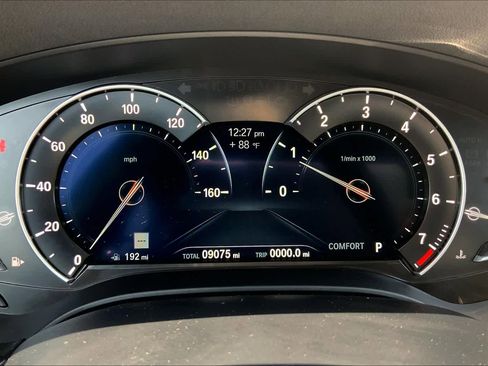 Used 2018 BMW 530i xDrive AWD/4WD image 25