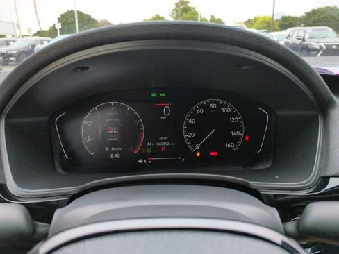 Used 2023 Honda Civic Sport image 11