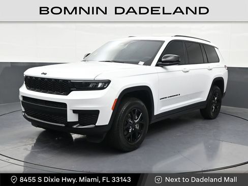 Used 2024 Jeep Grand Cherokee L Altitude AWD/4WD image 1