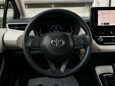 New 2026 Toyota Corolla LE image 27